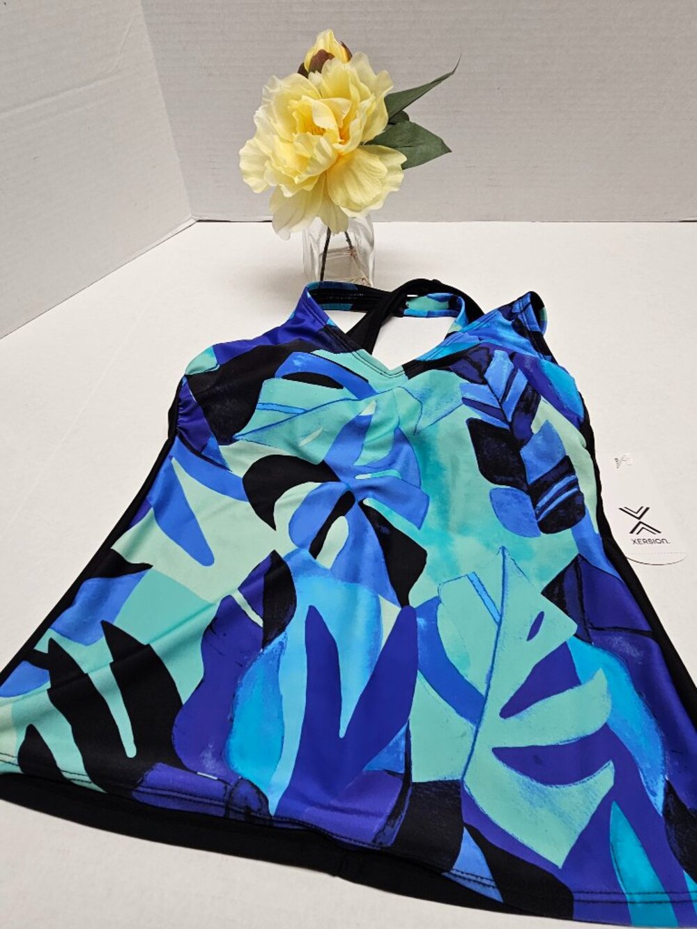 New Xersion Tankini Bikini Top Swimsuit Swim Pool Ocean Lake Multi Blue XS